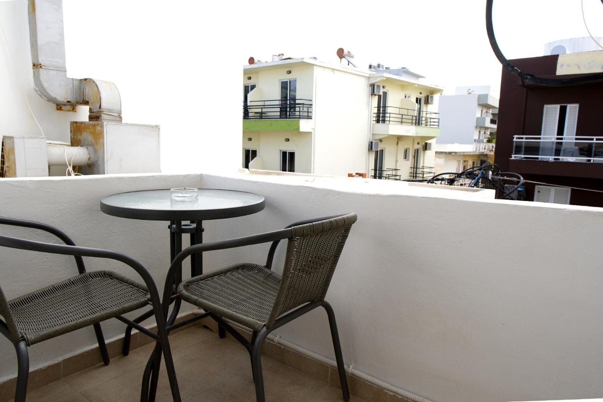 Lilian's Seaview-party Street-youth Appartement *