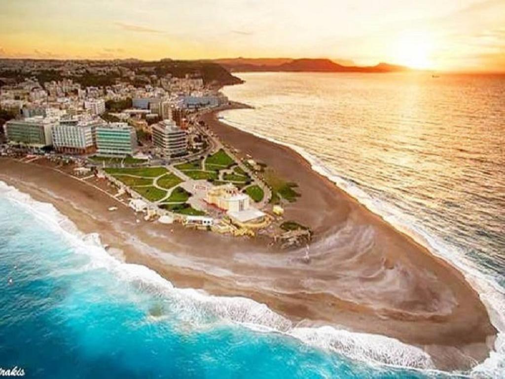 Apartament Lilian's Seaview-party Street-youth Rhodes City